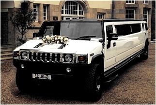 Hummer H2 Stretchlimousine in weiss