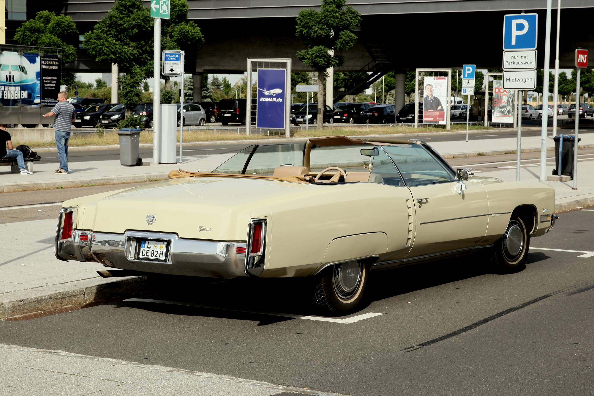 Seitenansicht rechts Cadillac Eldorado Cabrio 8.2 (Convertible) 