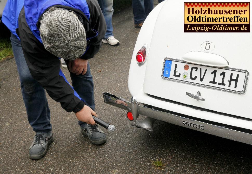 Oldtimertreffen Leipzig: Foto Citroen Traction 11CV Schallmessung / Soundscheck