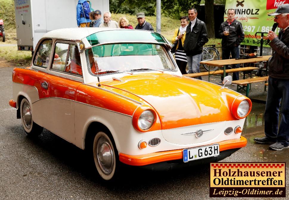 Trabbi-Treffen Leipzig: Foto Trabant P60 Deluxe mit Sonnenblende