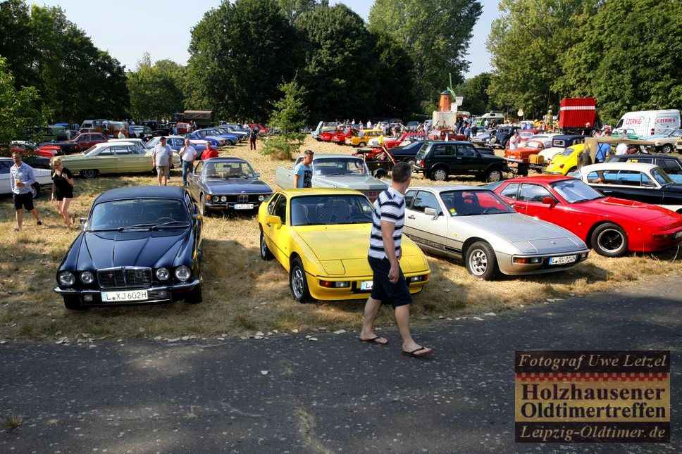 Blick ber das Oldtimer Ausstellungsgelnde in Leipzig Holzhausen