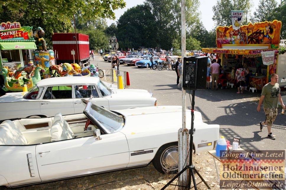 Weie Hochzeitsautos beim Oldtimertreffen 2016 in Leipzig Holzhausen