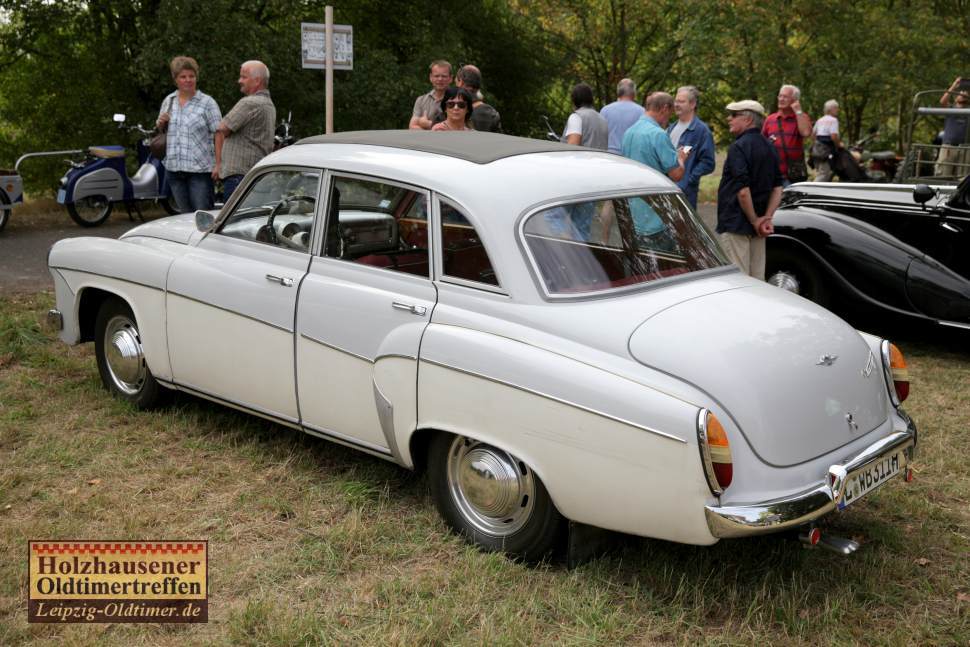 Restaurierter Wartburg 311 als Llimousine 1966 / DDR