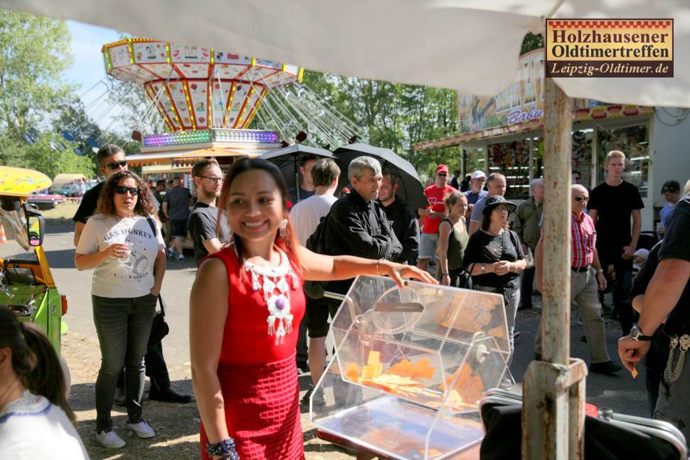 Tombola fr die Teilnehmer des Oldtimertreffens